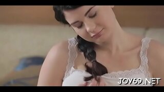 Prurient لسی L. ہے آہستہ آہستہ ننگے ہو رہی ہے ، صرف تفریح کے لئے