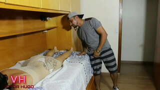 YENA UFUMANA PRETENDING UKUBA